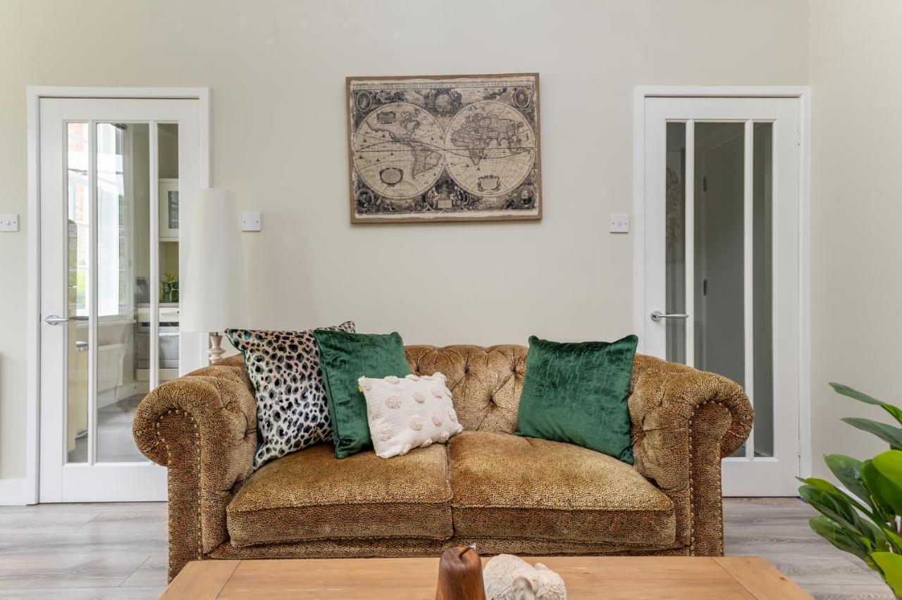 Spacious Apt In The Heart Of York I Pass The Keys Extérieur photo