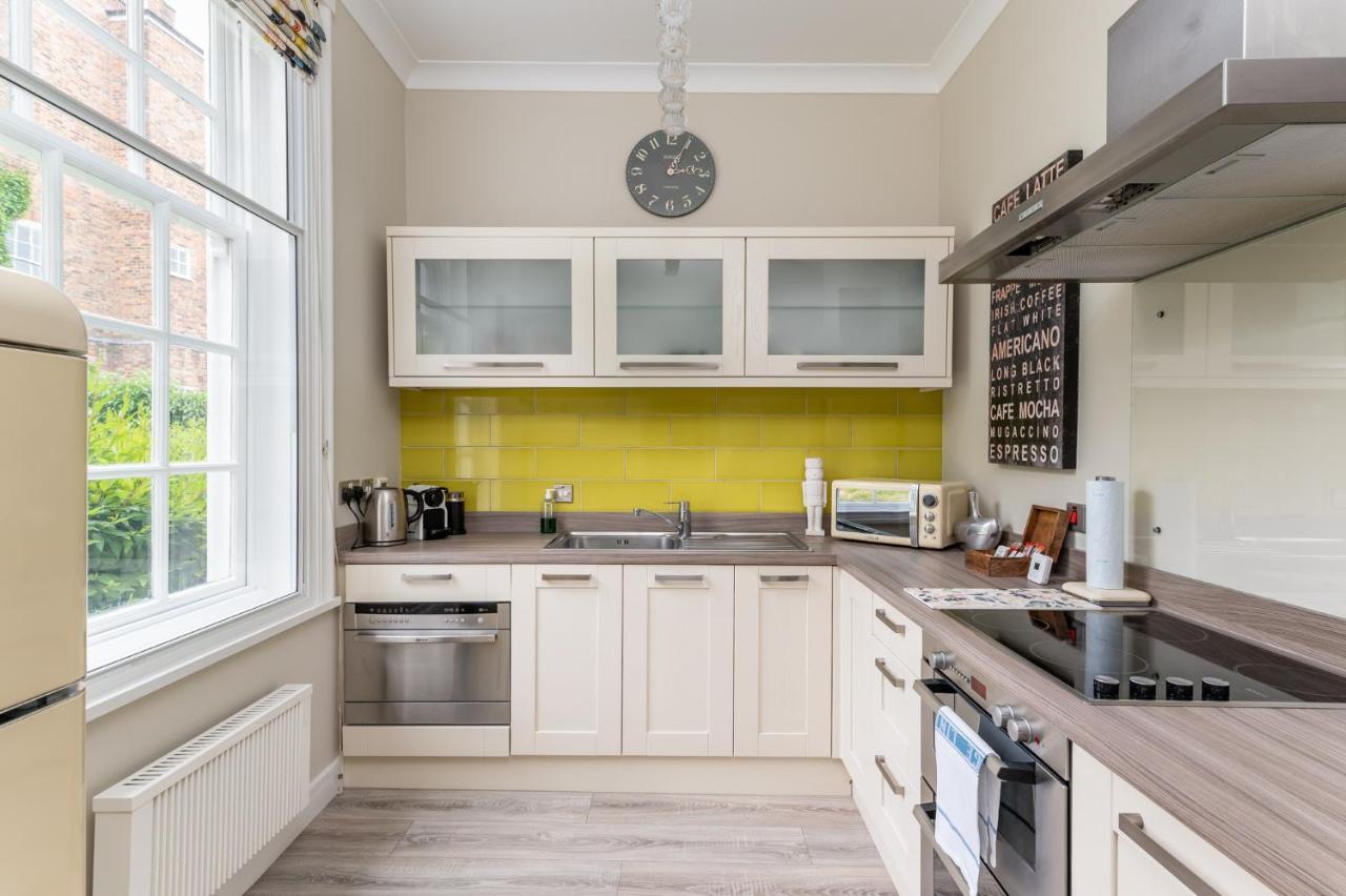 Spacious Apt In The Heart Of York I Pass The Keys Extérieur photo