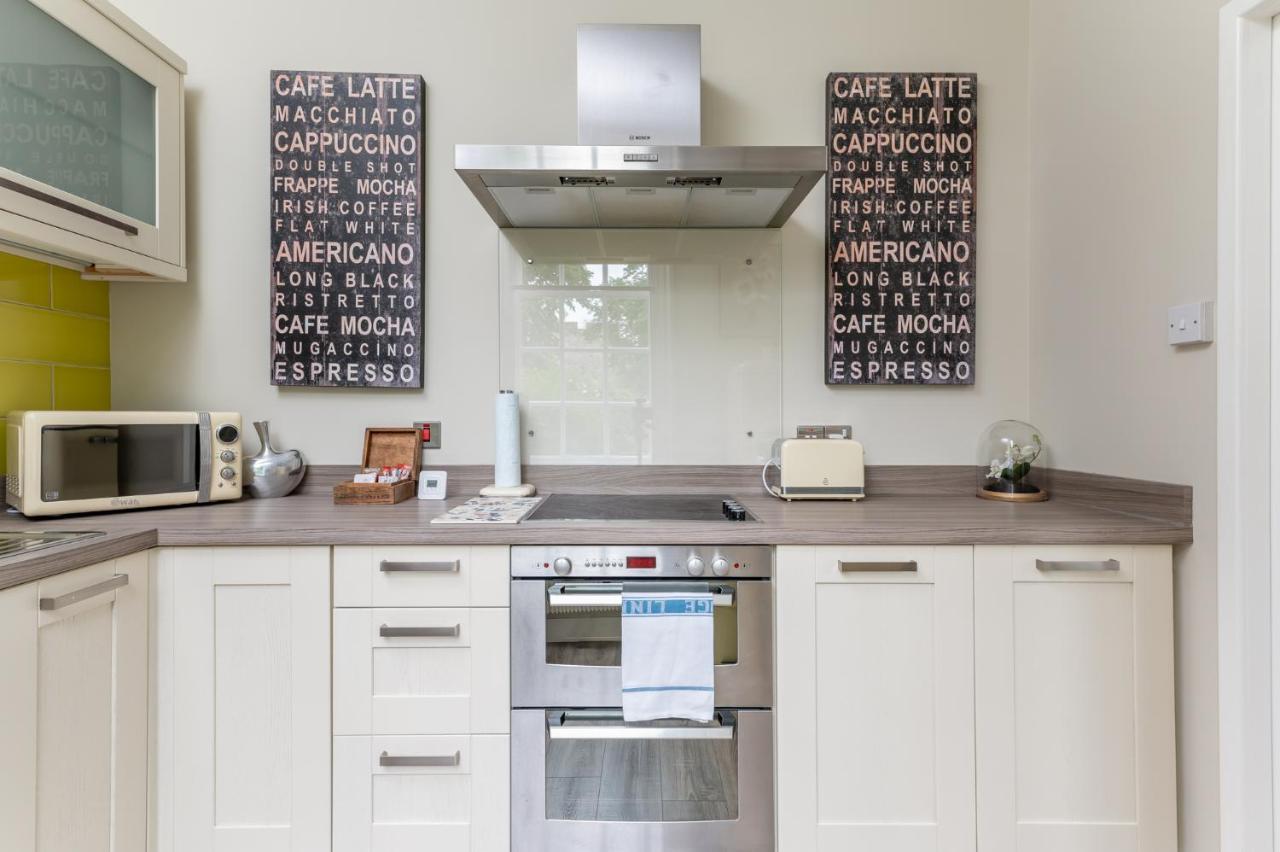 Spacious Apt In The Heart Of York I Pass The Keys Extérieur photo